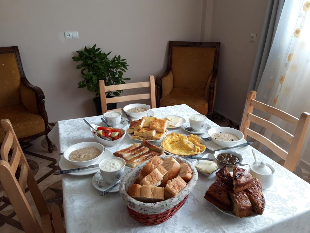 Guesthouse Venera Mestia Zewnętrze zdjęcie